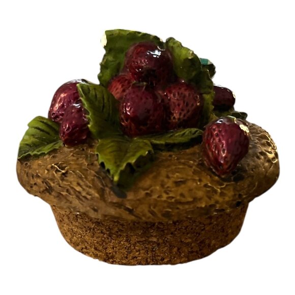 Vintage Ceramic Creamer with Cork Strawberry Lid – 1980s Kitchen Decor - Picture 5 of 7